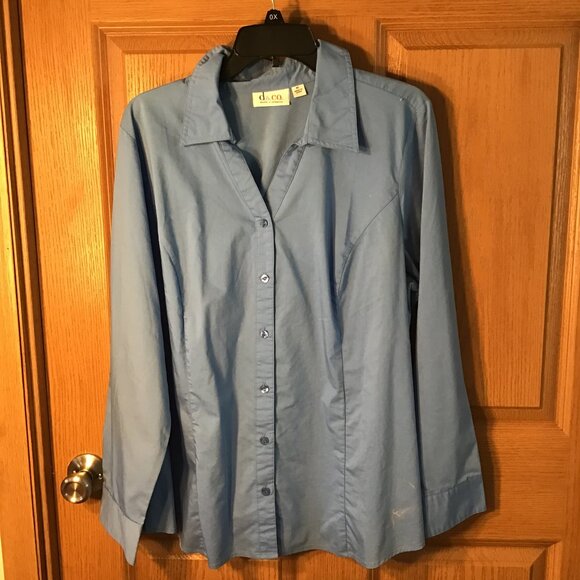 d & co Blue Blouse - Picture 1 of 2